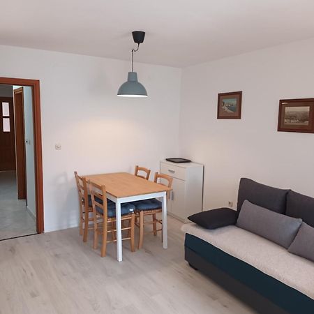 Apartments Dorcic Baška Eksteriør bilde