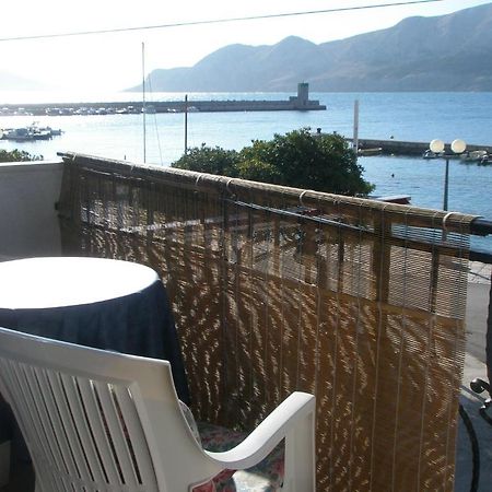 Apartments Dorcic Baška Eksteriør bilde