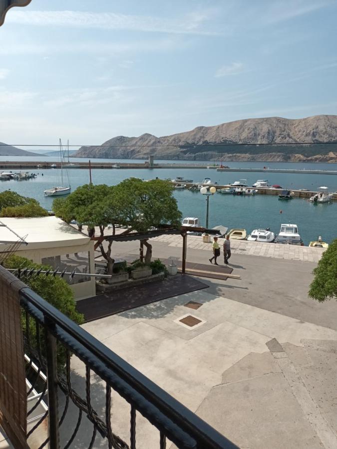 Apartments Dorcic Baška Eksteriør bilde