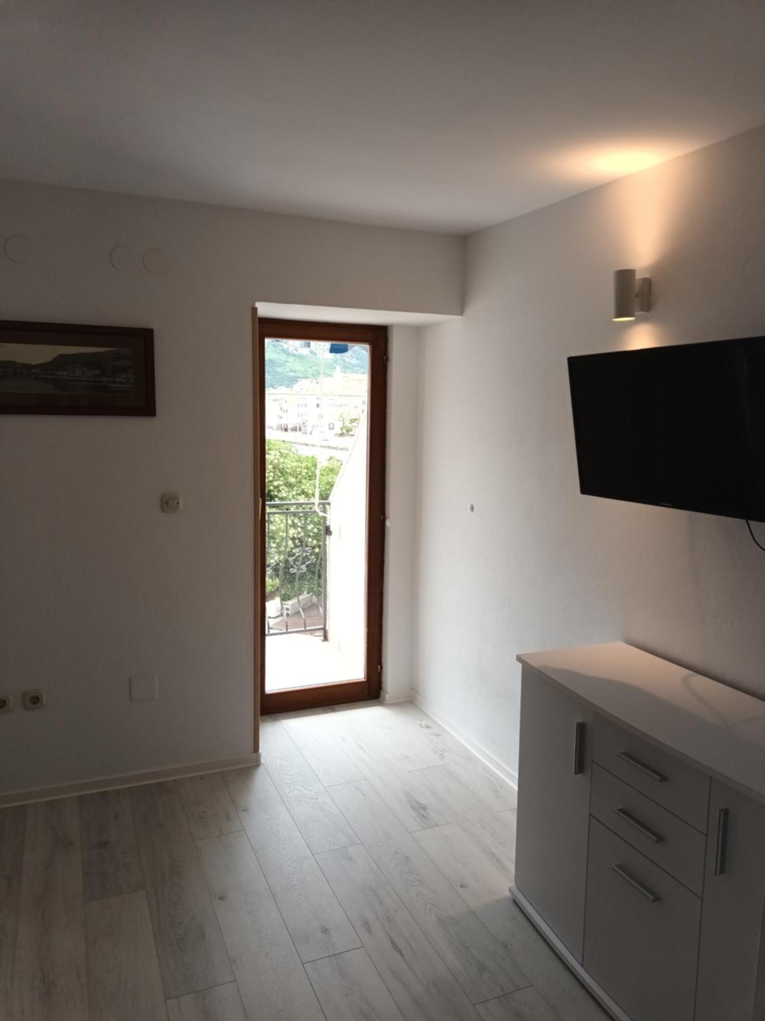 Apartments Dorcic Baška Eksteriør bilde