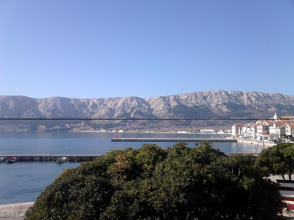 Apartments Dorcic Baška Eksteriør bilde